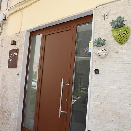 特拉尼Happynesshouse_Locazione Turistica公寓 外观 照片