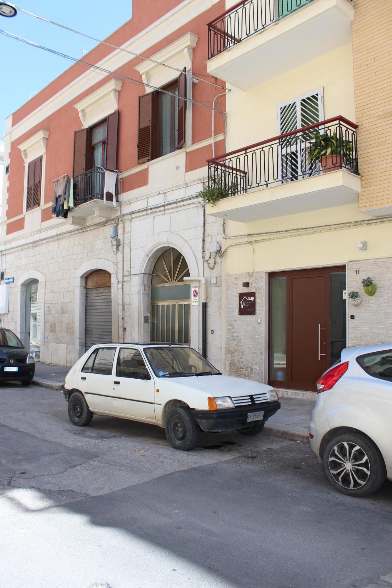 特拉尼Happynesshouse_Locazione Turistica公寓 外观 照片